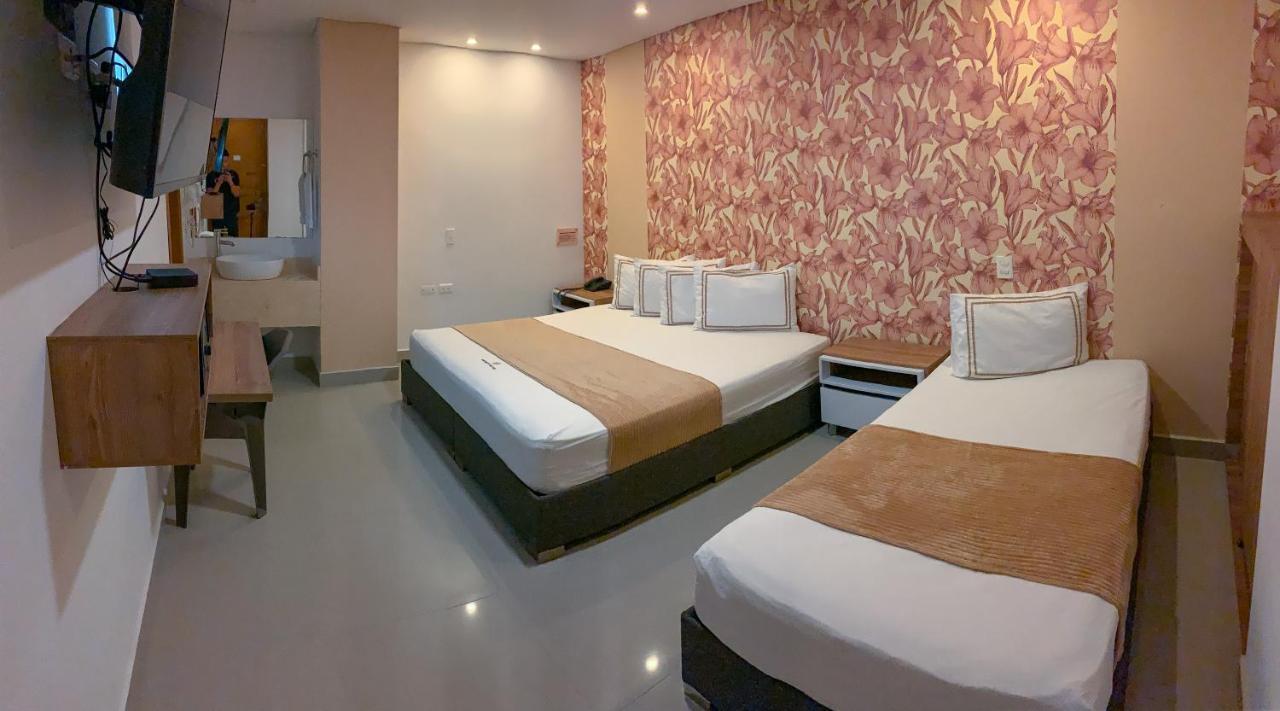 Infinity Hotel Μεντεγίν Εξωτερικό φωτογραφία
