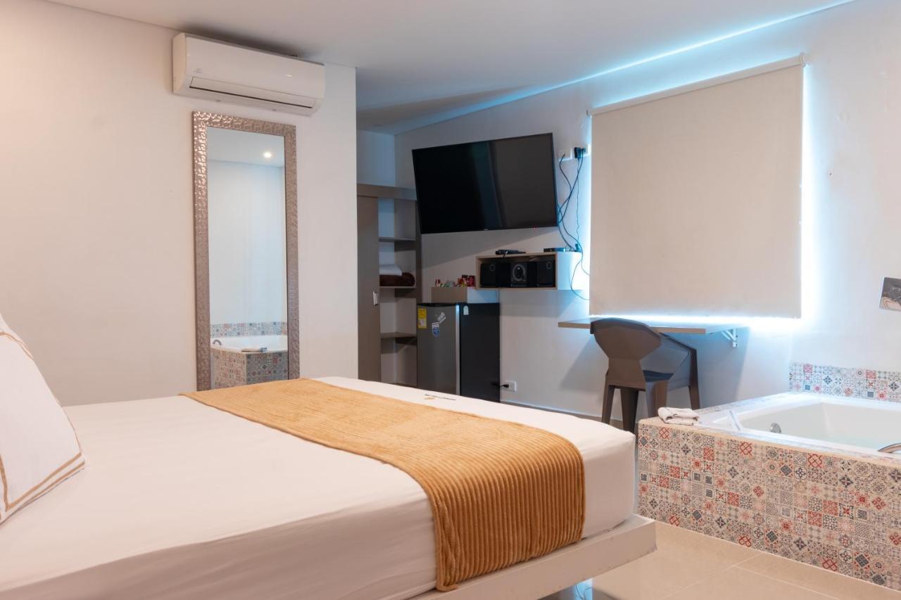 Infinity Hotel Μεντεγίν Εξωτερικό φωτογραφία