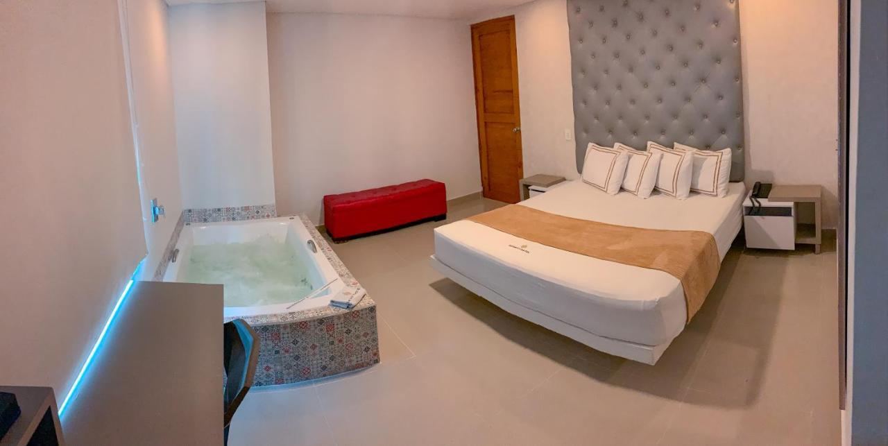 Infinity Hotel Μεντεγίν Εξωτερικό φωτογραφία