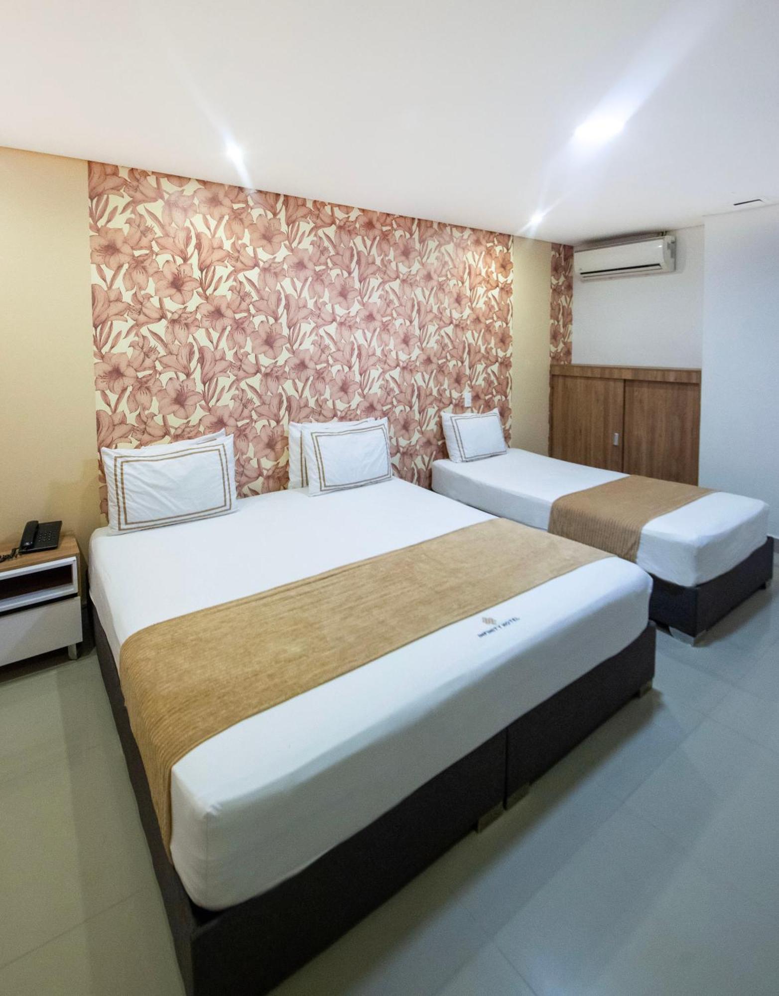 Infinity Hotel Μεντεγίν Εξωτερικό φωτογραφία