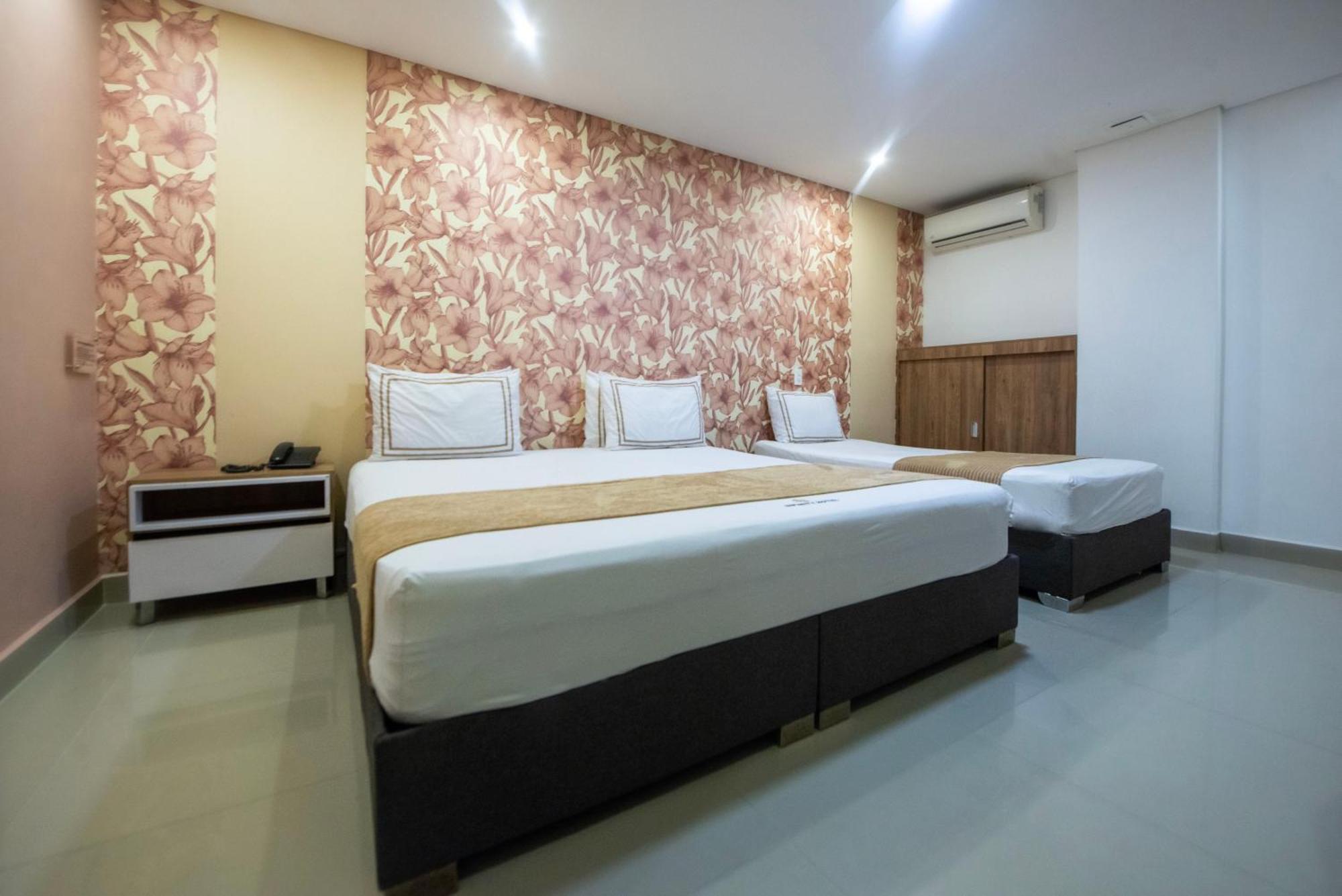 Infinity Hotel Μεντεγίν Εξωτερικό φωτογραφία